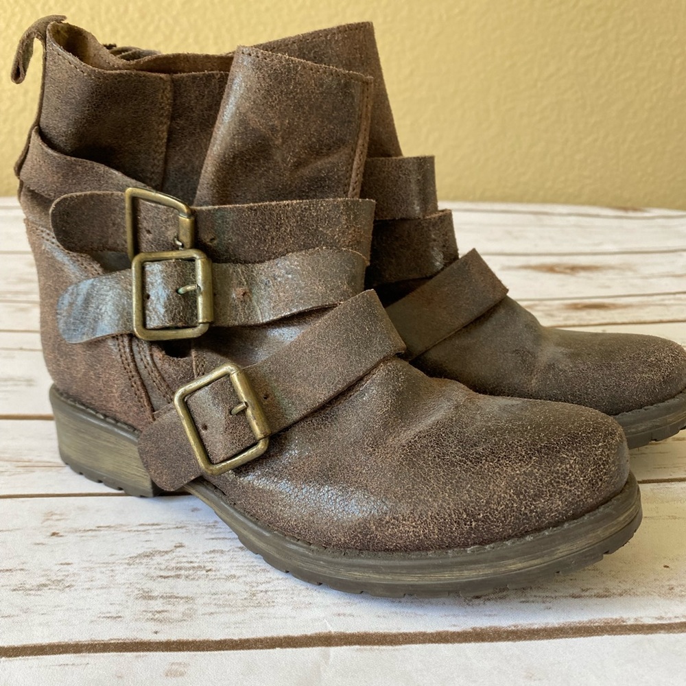 Steve Madden Brown Moto Boot. Size 6 1/2